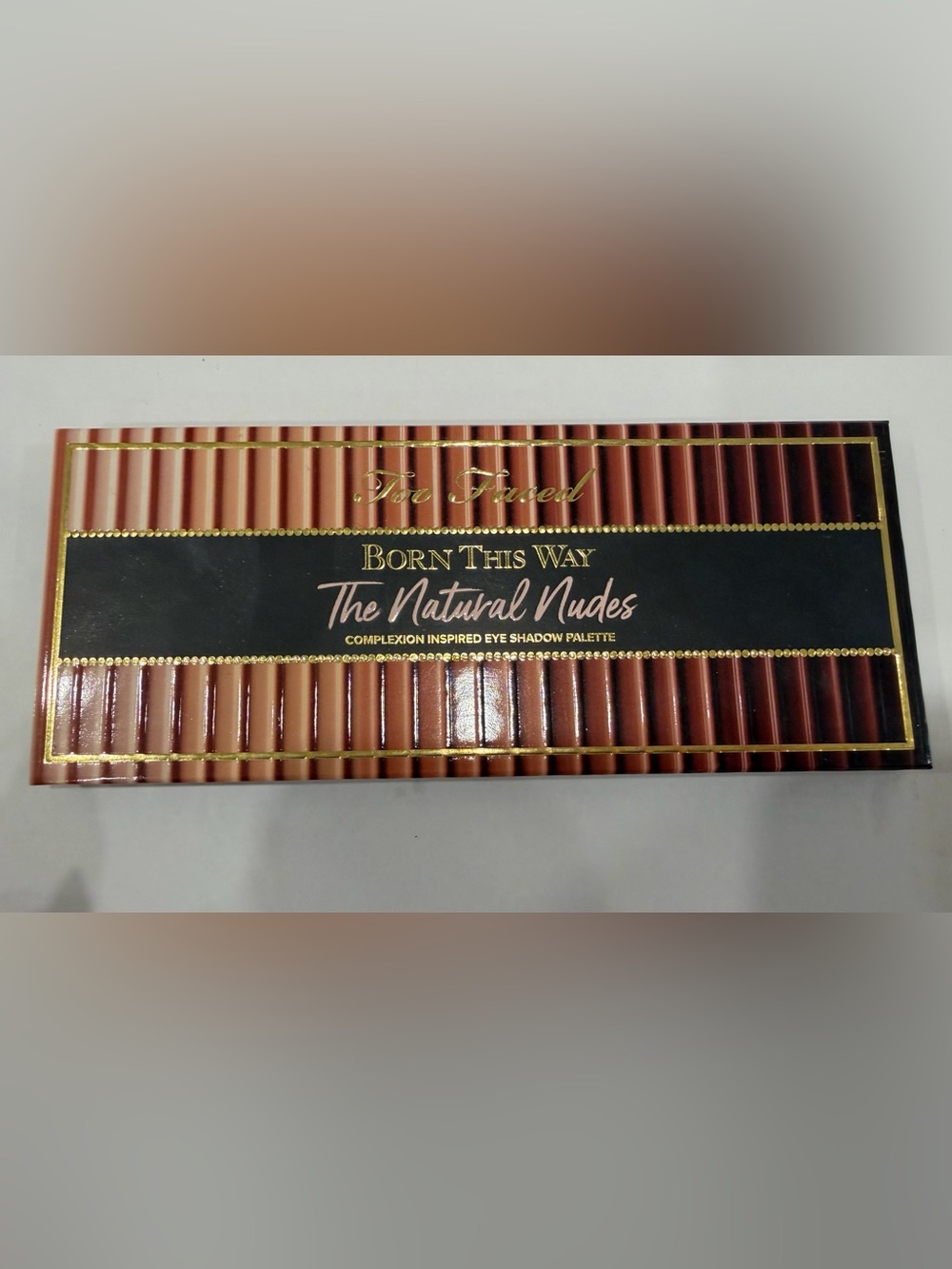 Too faced born this way eyeshadow palette